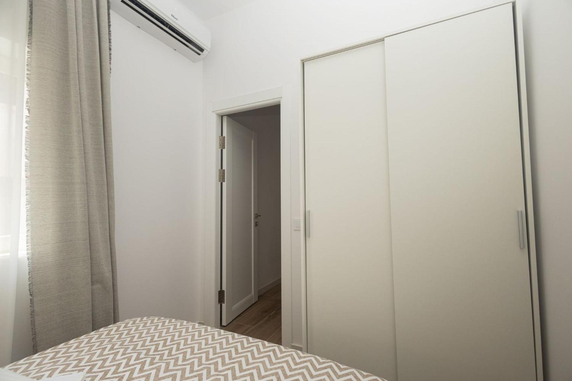 Ra Apartamentos Sevilla Alicante Exterior foto
